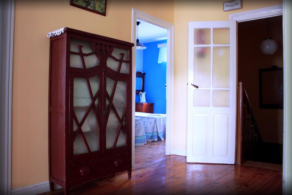 Casa Entrenidos Guest House Mudá Rom bilde